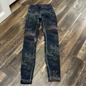 Lululemon Wunder Under HR Tight Size 2